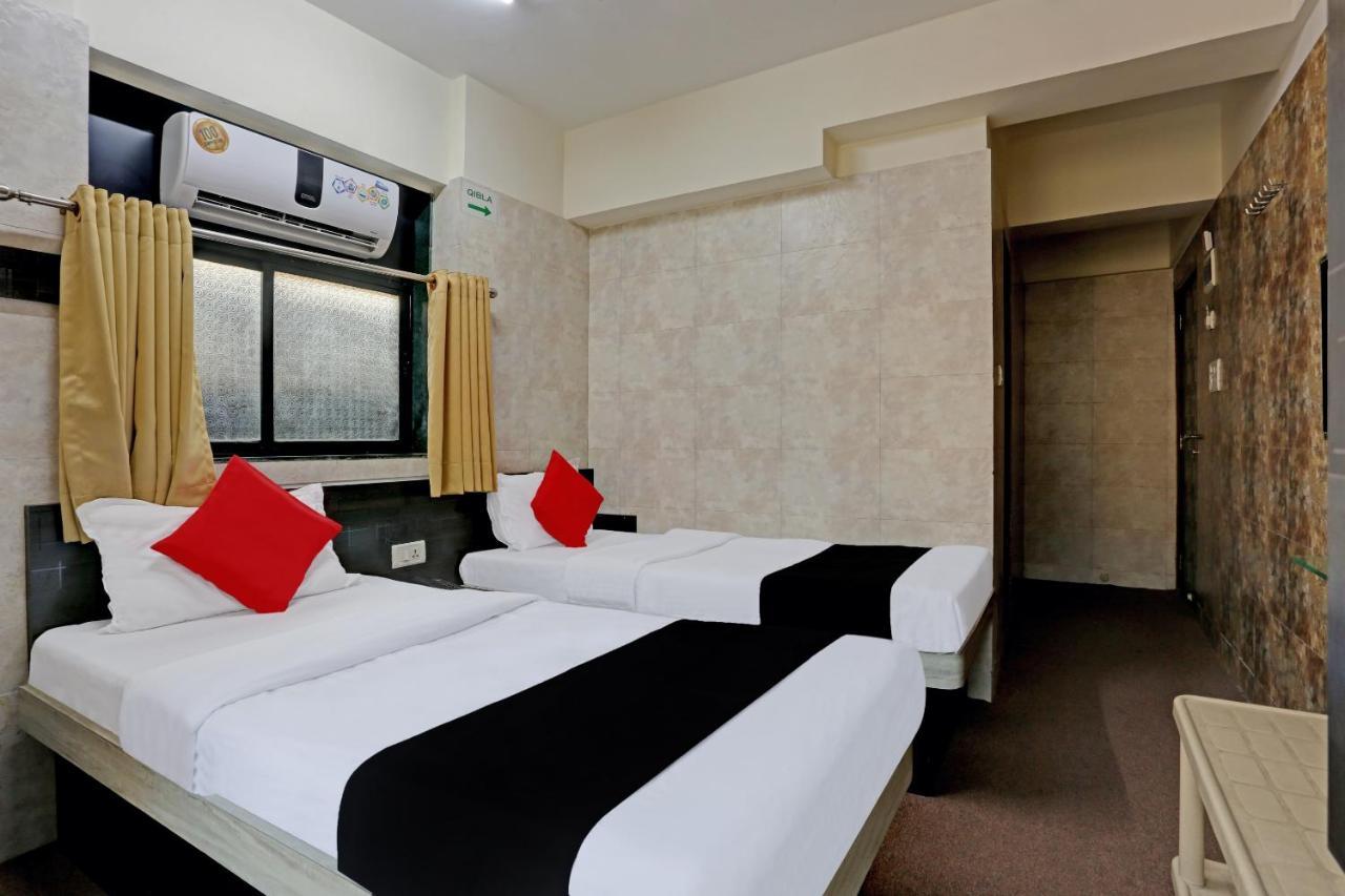 Capital O 79386 Hotel Emirates Mumbai Exterior foto