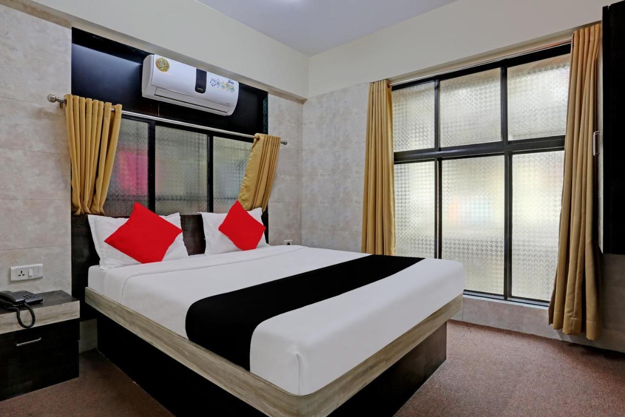 Capital O 79386 Hotel Emirates Mumbai Exterior foto
